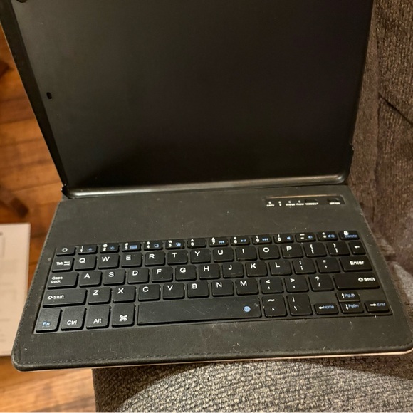 Marble Pattern Tablet Case - Picture 3 of 3